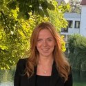 Portraitfoto: Sophia Klein, Gebietsleiterin, Deutsche Bank Immobilien GmbH