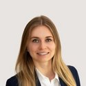 Portraitfoto: Rebecca Betsch, Gebietsleiterin, Deutsche Bank Immobilien GmbH