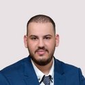 Portraitfoto: Emre Tenruh, Gebietsleiter, Deutsche Bank Immobilien GmbH