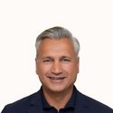 Portraitfoto: Deniz Kalan, Gebietsleiter, Deutsche Bank Immobilien GmbH