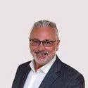 Portraitfoto: Jürgen Hain, Gebietsleiter, Deutsche Bank Immobilien GmbH