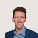 Portraitfoto: Julian Berger, Gebietsleiter, Deutsche Bank Immobilien GmbH