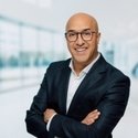 Portraitfoto: Hassan Khallad, Gebietsleiter, Deutsche Bank Immobilien GmbH