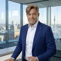 Portraitfoto: Fabian Pyka, Gebietsleiter, Deutsche Bank Immobilien GmbH