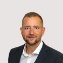 Portraitfoto: Sven-Günter Schwens, Gebietsleiter, Deutsche Bank Immobilien GmbH
