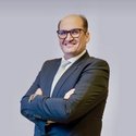 Portraitfoto: Metin Altuntas, Gebietsleiter, Deutsche Bank Immobilien GmbH