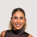 Portraitfoto: Mona Alfaidy, Gebietsleiterin, Deutsche Bank Immobilien GmbH