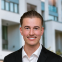Portraitfoto: Roman Schädler, Vertriebsorientierter Immobilienkaufmann, Deutsche Bank Immobilien GmbH