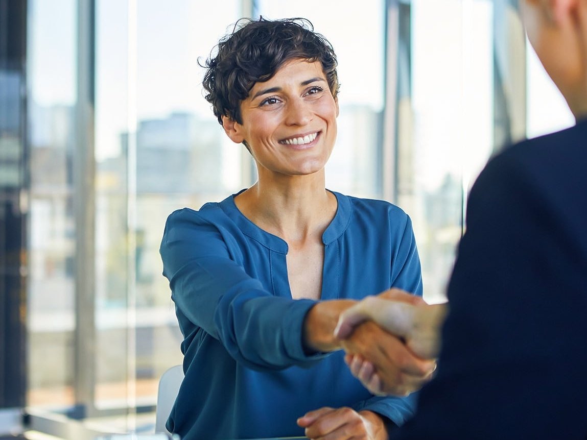 Beispielbild Begrüßung, indoor