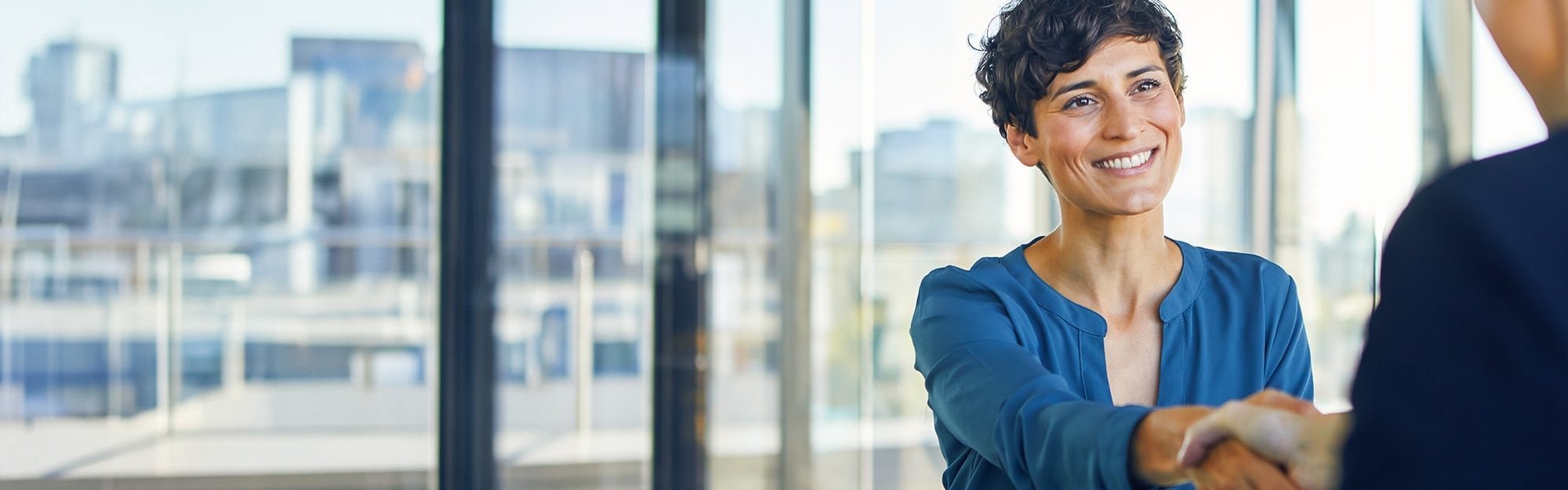 Beispielbild Begrüßung, indoor