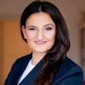 Portraitfoto: Sanela Smailhodzic-Cviko, Vertriebsleiterin, Deutsche Bank Immobilien GmbH