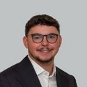 Portraitfoto: Cristo Wettig, Gebietsleiter, Deutsche Bank Immobilien GmbH