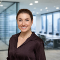 Portraitfoto: Yasmin Fay, Gebietsleiterin, Deutsche Bank Immobilien GmbH