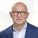 Portraitfoto: Nikolaus Schramm, Senior Immobilienberater, Deutsche Bank Immobilien GmbH