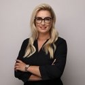 Portraitfoto: Stephanie Kogel, Gebietsleiterin, Deutsche Bank Immobilien GmbH