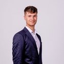 Portraitfoto: Gian-Luca Willems, Gebietsleiter, Deutsche Bank Immobilien GmbH