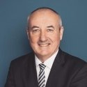 Portraitfoto: Hans-Michael Gieske, Vertriebsleiter, Deutsche Bank Immobilien GmbH