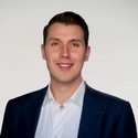 Portraitfoto: Florian Lobgesang, Direktor Immobilienvertrieb, Deutsche Bank Immobilien GmbH